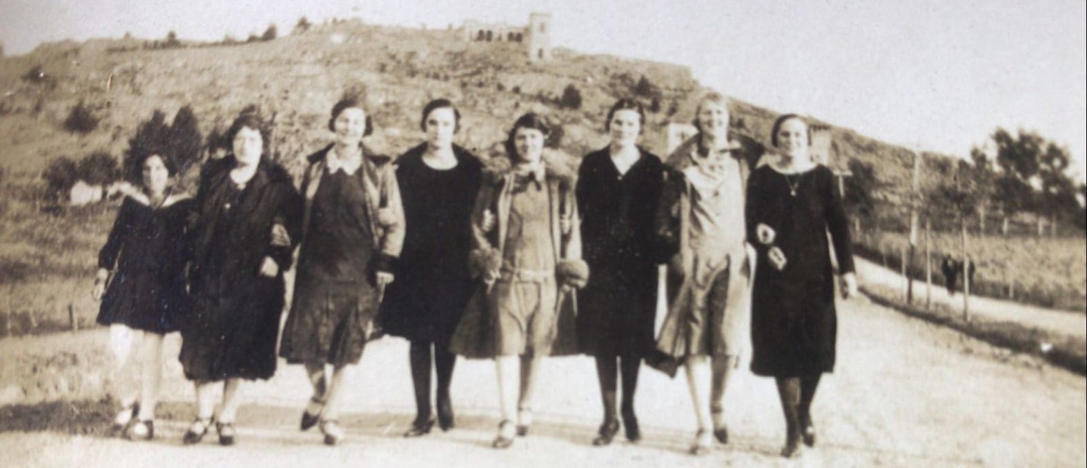 Lee más sobre el artículo Jornada Celebratoria “Historia de Mujeres de Tandil 200 años”