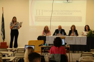 Lee más sobre el artículo III Encuentro Internacional de Educación en la FCH