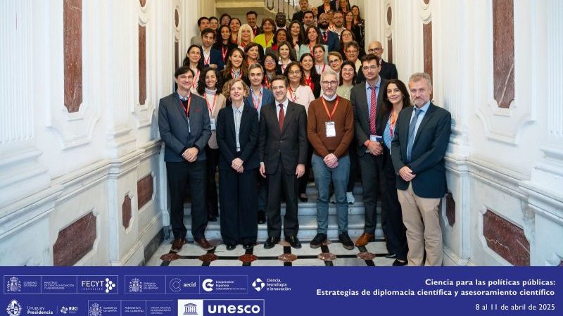 Lee más sobre el artículo Integrante del CEIPIL participó en curso iberoamericano en Uruguay