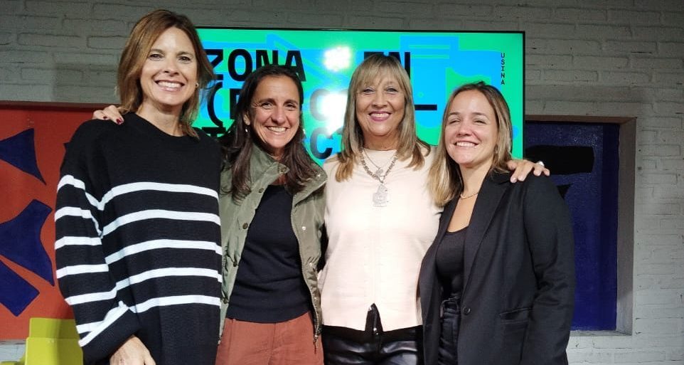 Lee más sobre el artículo La Dra. Diana Lan participó en la presentación del libro “Zona en (de)construcción”