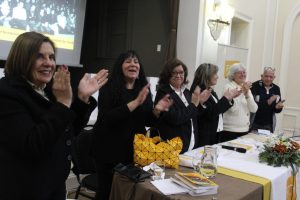 Lee más sobre el artículo Homenaje y reparación histórica al primer Centro de Estudiantes de la entonces Facultad de Humanidades