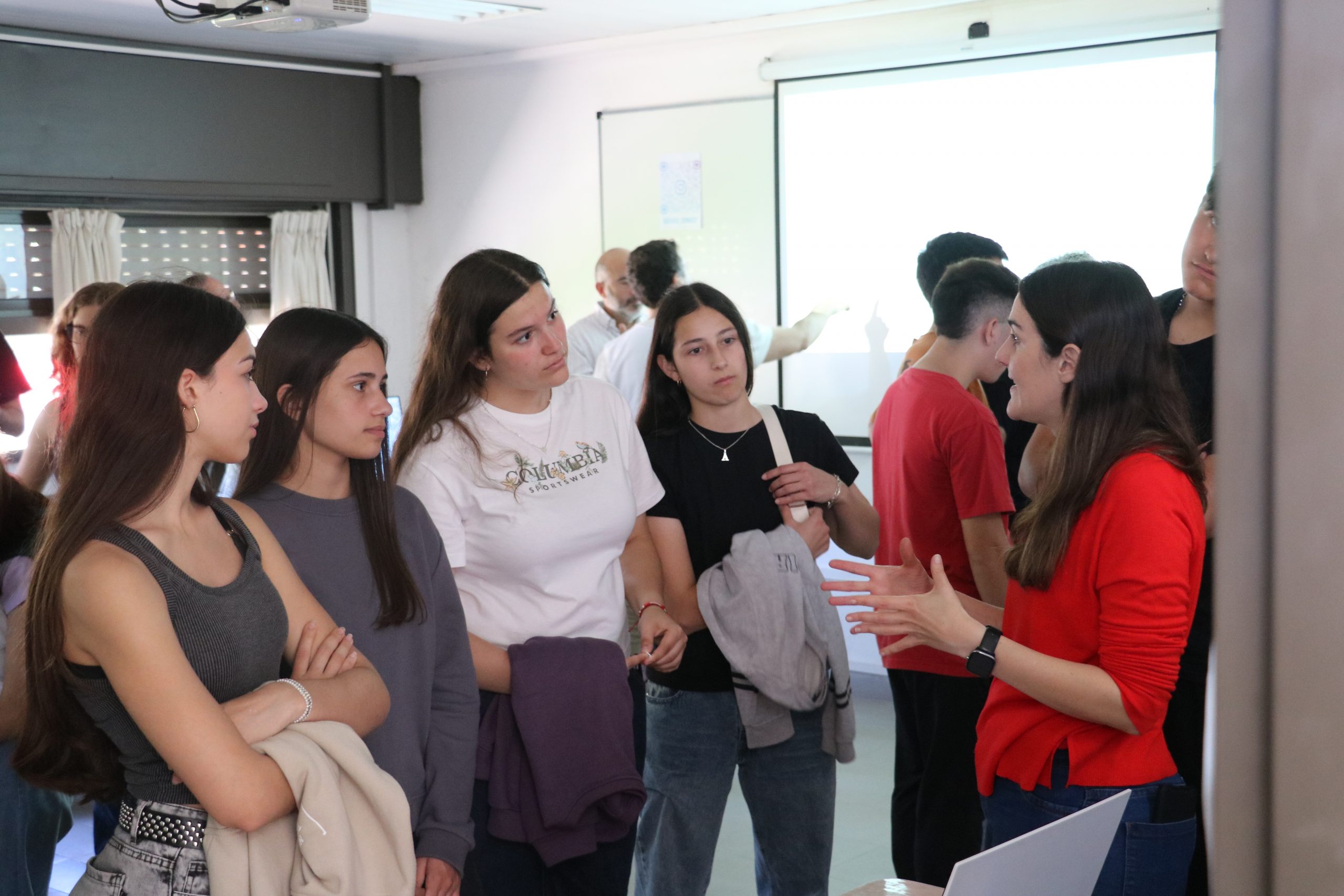 Lee más sobre el artículo Laboratorios Abiertos en la Facultad de Ciencias Humanas