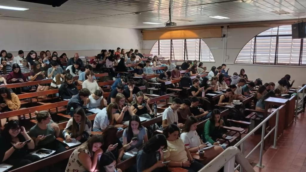 Estudiantes del Curso de Ingreso 2026 en la Facultad de Ciencias Humanas - UNICEN, Tandil