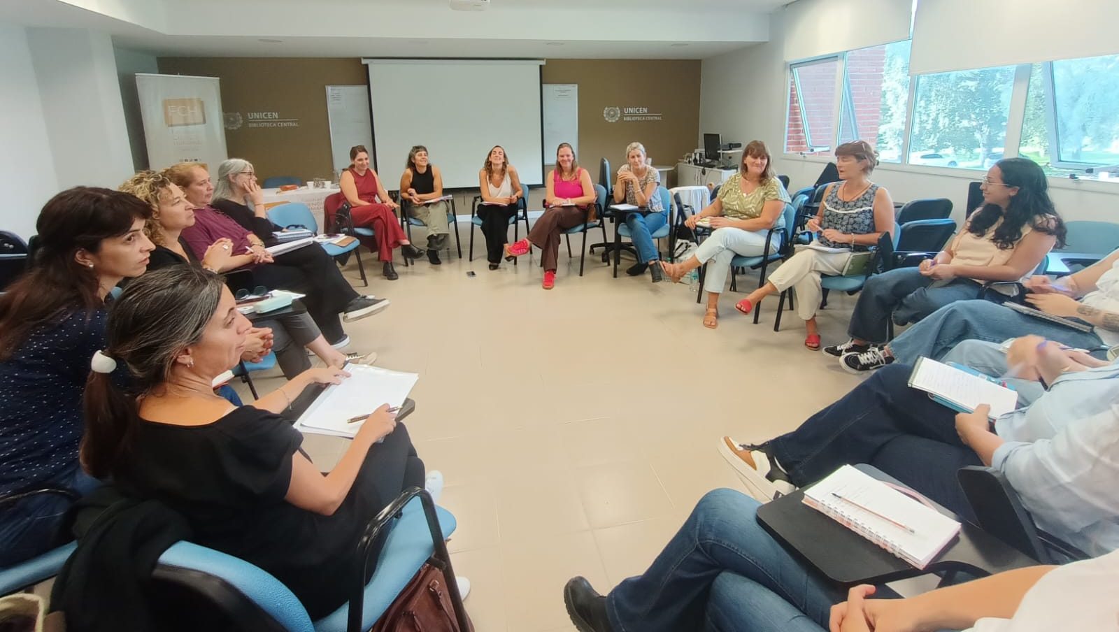 En este momento estás viendo Jornadas “¿Qué desafíos actuales interpelan a la formación docente en las universidades nacionales?”