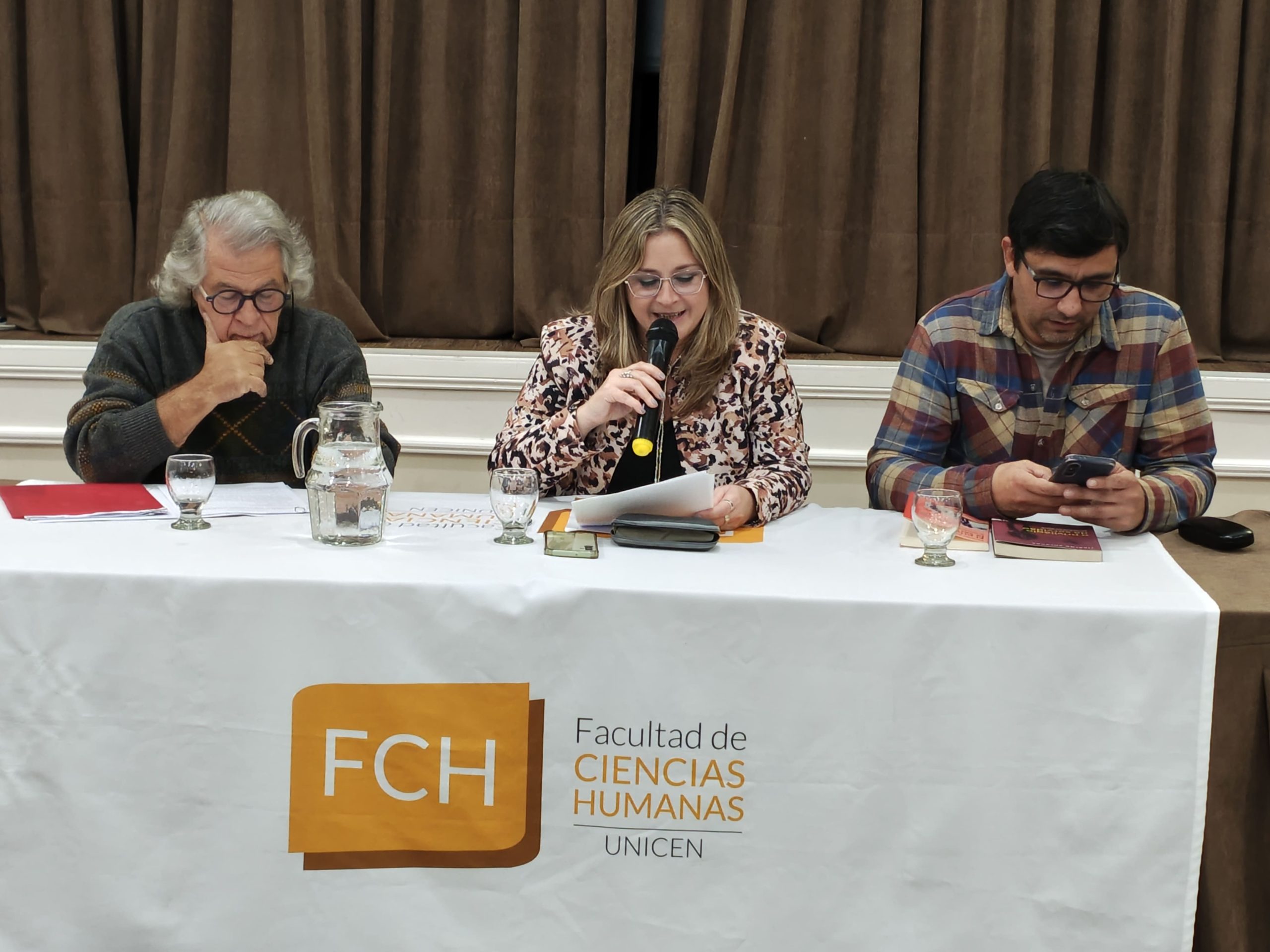 Lee más sobre el artículo Ricardo Antunes brindó una conferencia sobre las condiciones actuales del trabajo en tiempos de plataformas