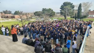 Estudiantes participando en la 14ª edición de Humanas DeMuestra en el Campus de la UNICEN